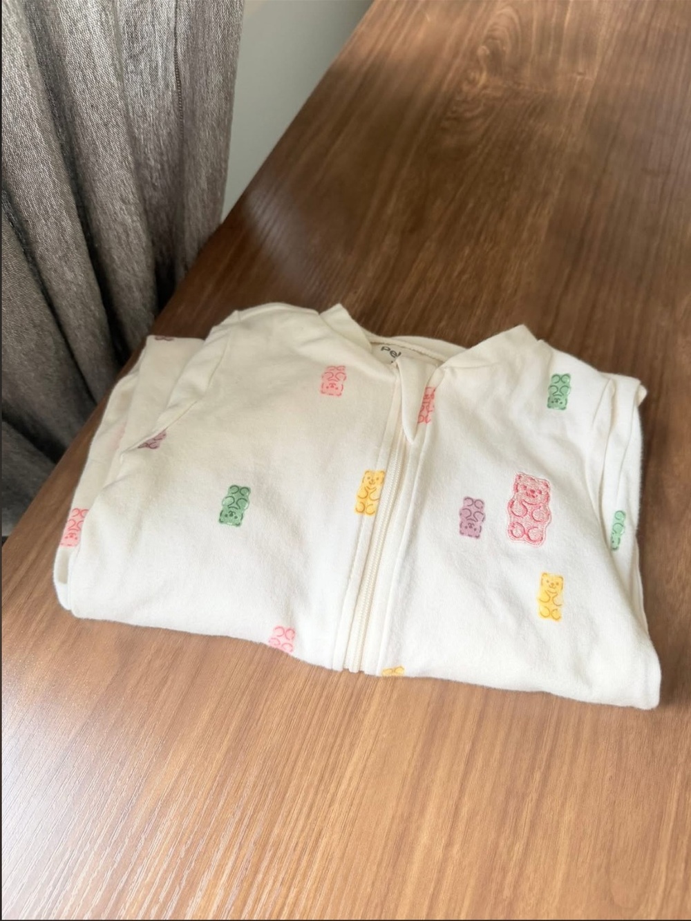Pekkle - 18 months - White Baby Footed Zipper Pajamas with Gummy Bear Print